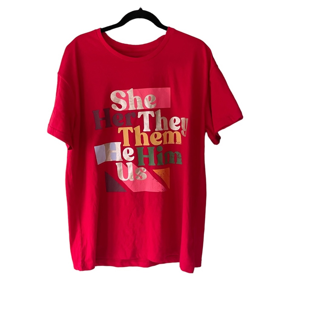 Pride short sleeve T-shirt large
